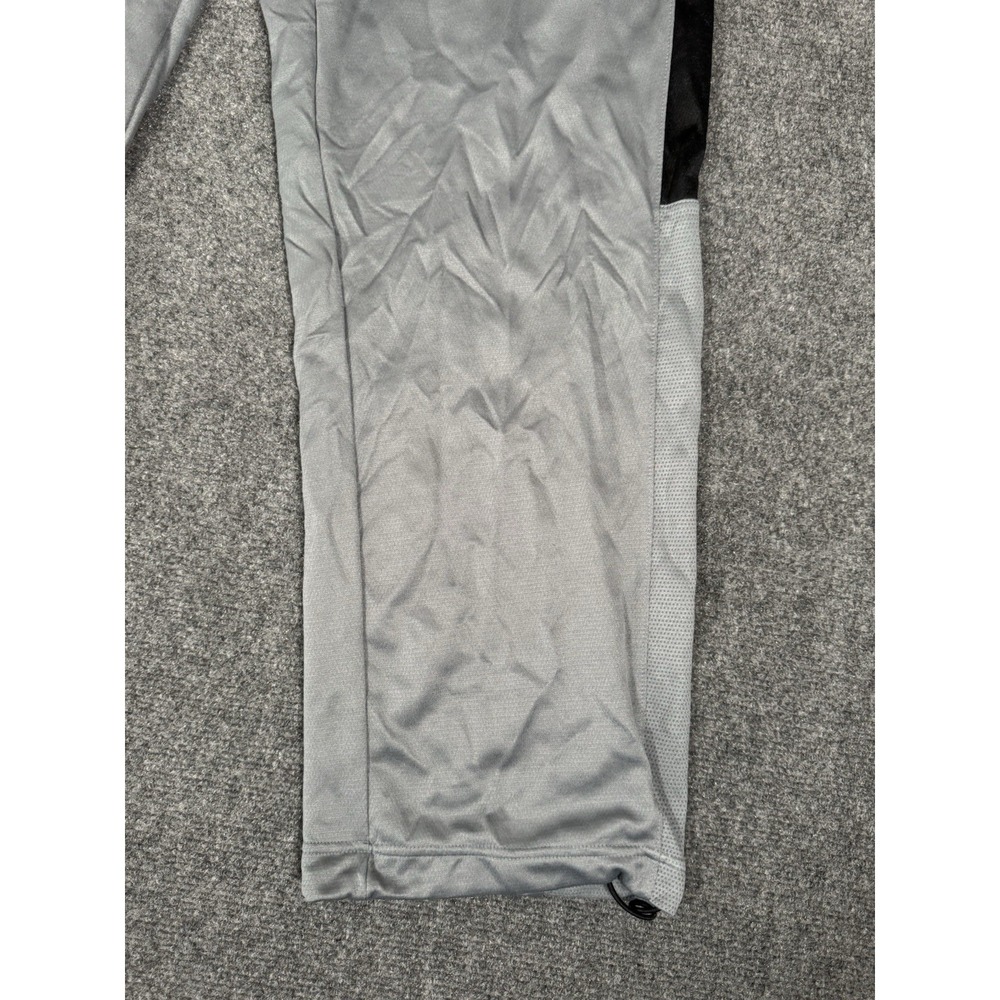 NikePants Mens Medium Gray Dri Fit Basketball Gym Training Sweatpants 30" EUC - Picture 3 of 16